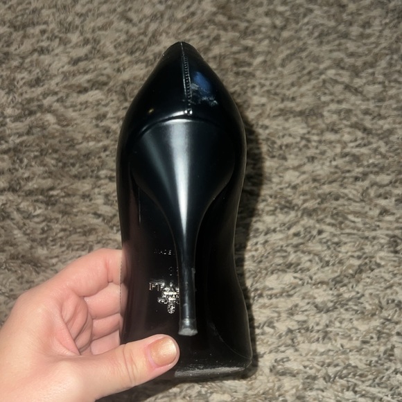 Black Prada pointed toe heels size 35 - Picture 8 of 12